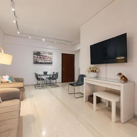 L'Appartement Blanc Dans Le Centre De Glyfada Athens Exterior photo