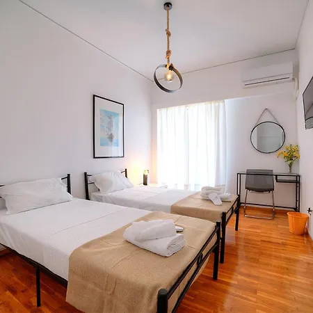 L'Appartement Blanc Dans Le Centre De Glyfada Athens Exterior photo