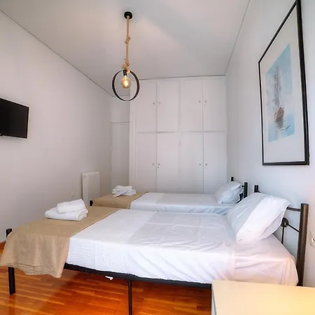L'Appartement Blanc Dans Le Centre De Glyfada Athens Exterior photo