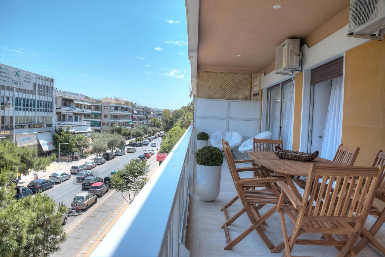 Blanc Dans Le Centre De Glyfada Apartment *